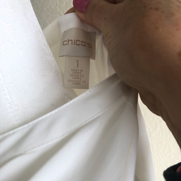 Chico’s  ivory,long sleeved ruffled blouse - Picture 4 of 4